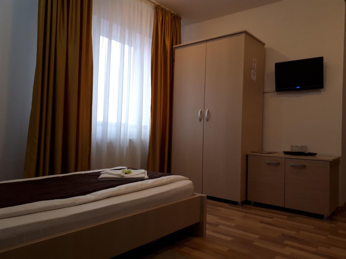 City Comfort Villa Бухарест Екстер'єр фото