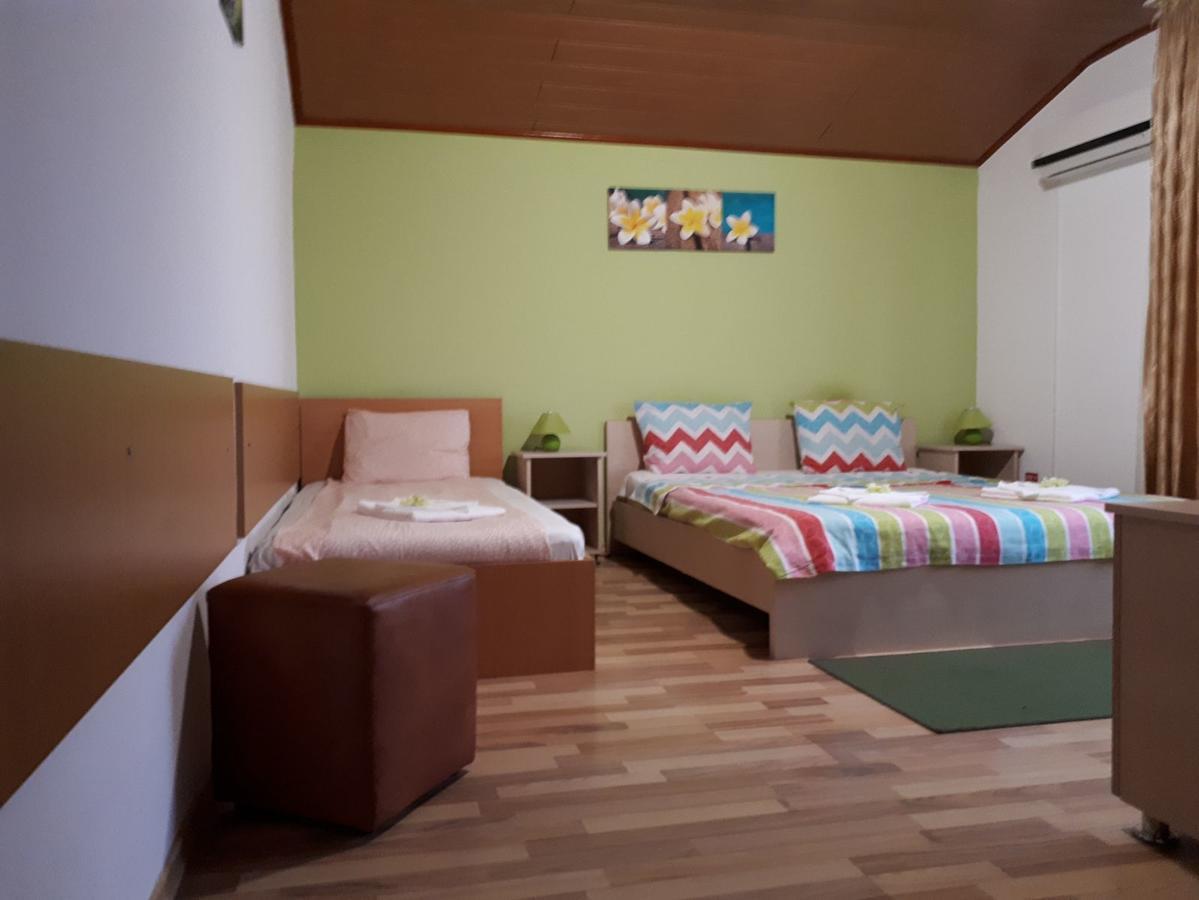 City Comfort Villa Бухарест Екстер'єр фото