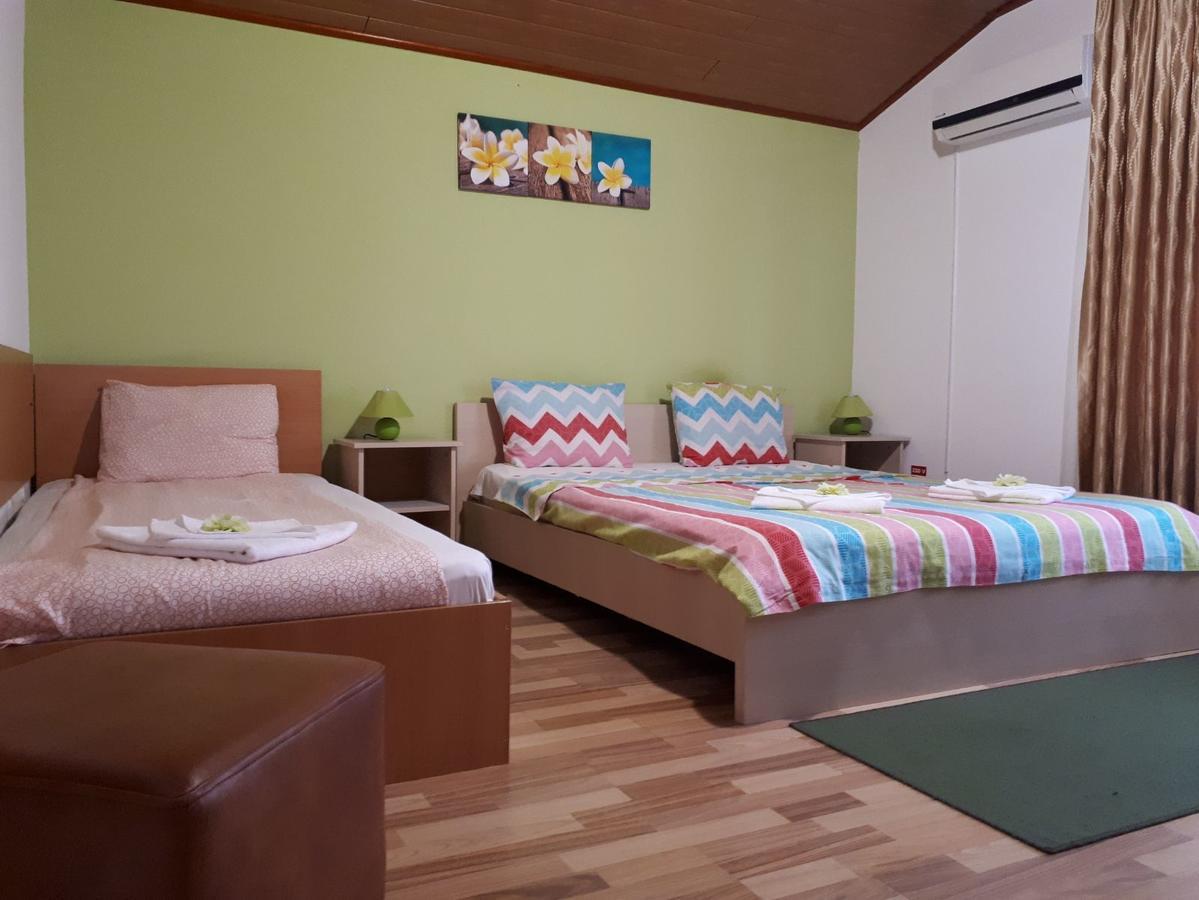 City Comfort Villa Бухарест Екстер'єр фото