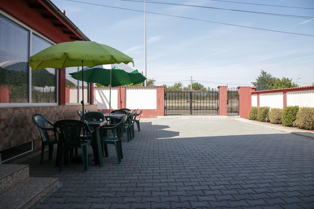 City Comfort Villa Бухарест Екстер'єр фото